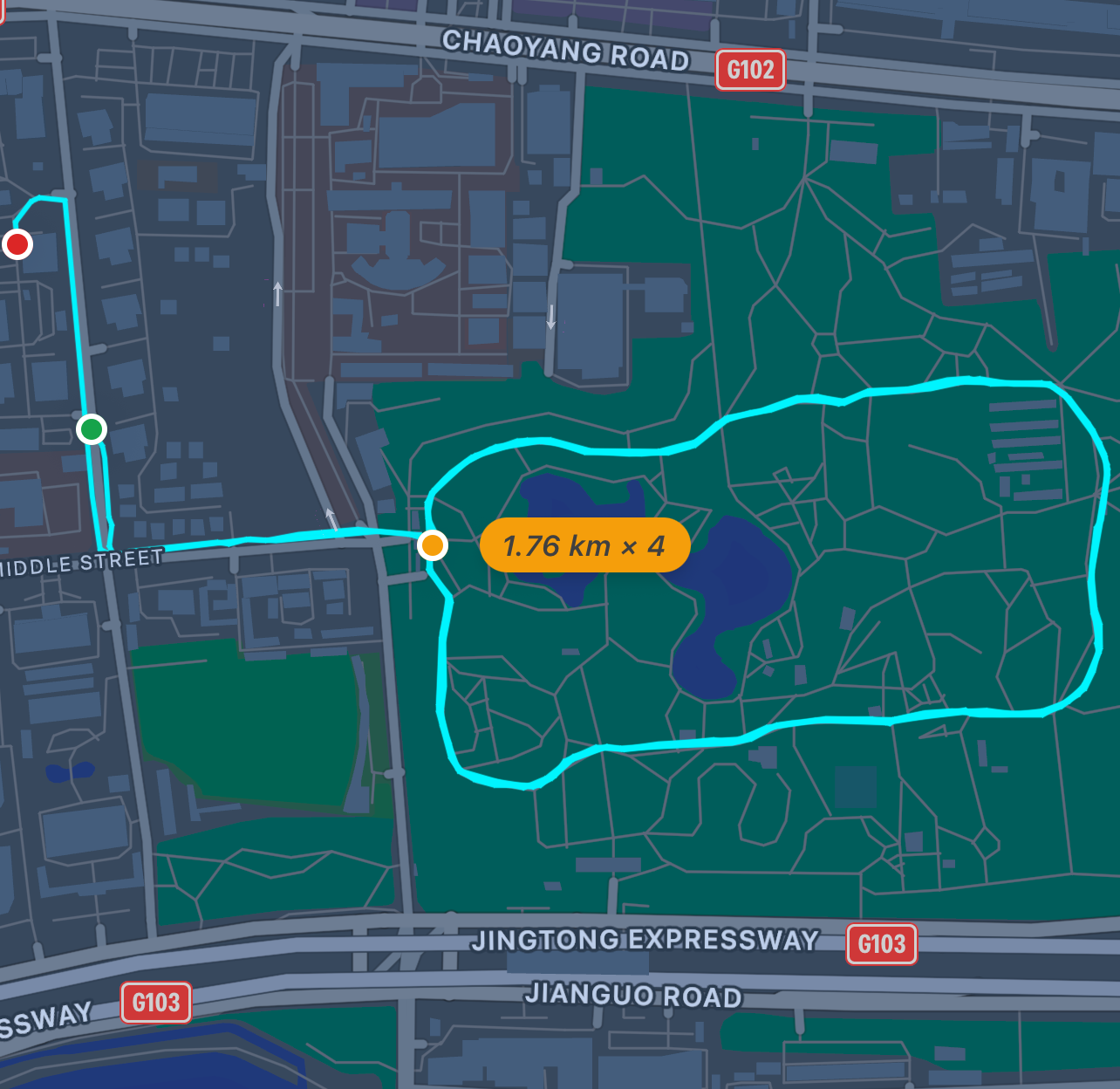 AimiRun GPS 地图，显示带圈数标记的跑步轨迹